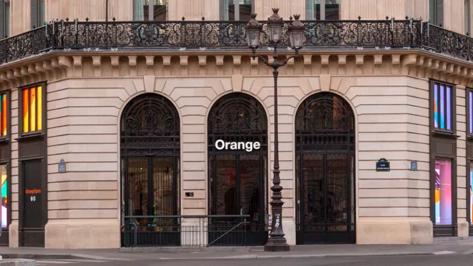 Boutique Orange Opéra Paris
