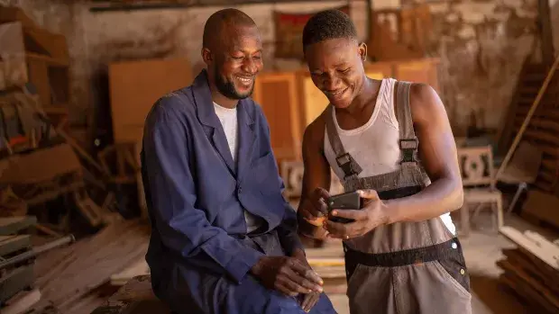 magazine photo article Orange Bank Africa 