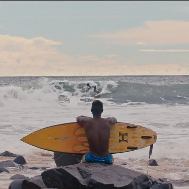  PhotoArtiste_Liberian_Surfers_S2EP5_Liberia_2.png