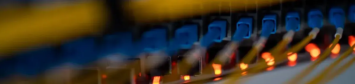 fiches RJ45 centre télécommunications