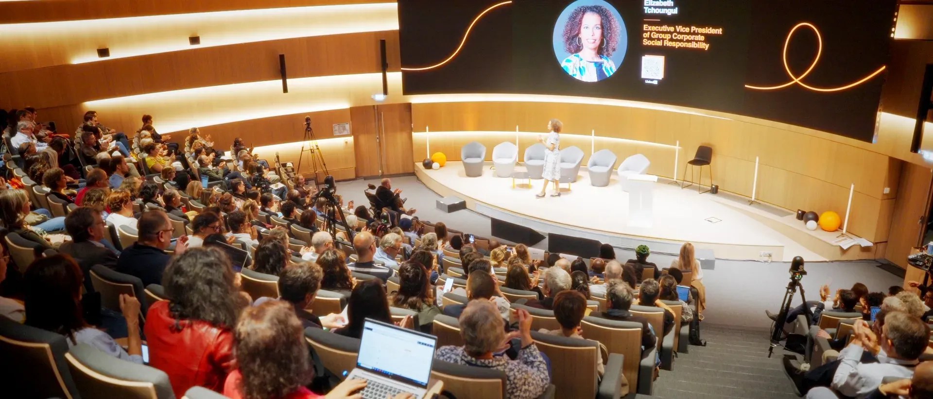 Auditorium siège Orange Sustainability Forum