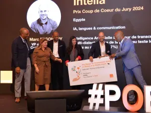 remise chèque à la start-up Intella